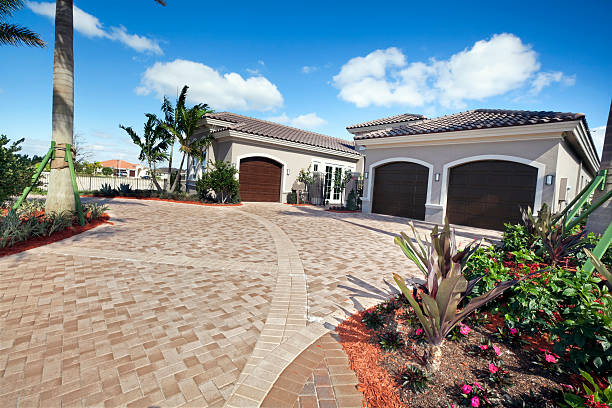 Best Driveway Pavers Contractor  in Avondale, AZ